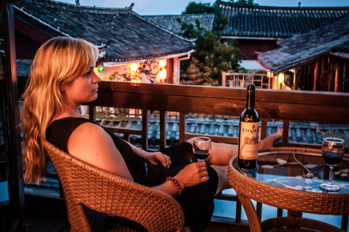Drinking Changyu in Lijiang
